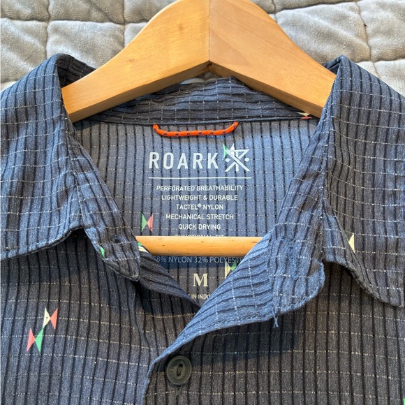 Roark bless up perforated button down shirt, worn once!! - Picture 3 of 8